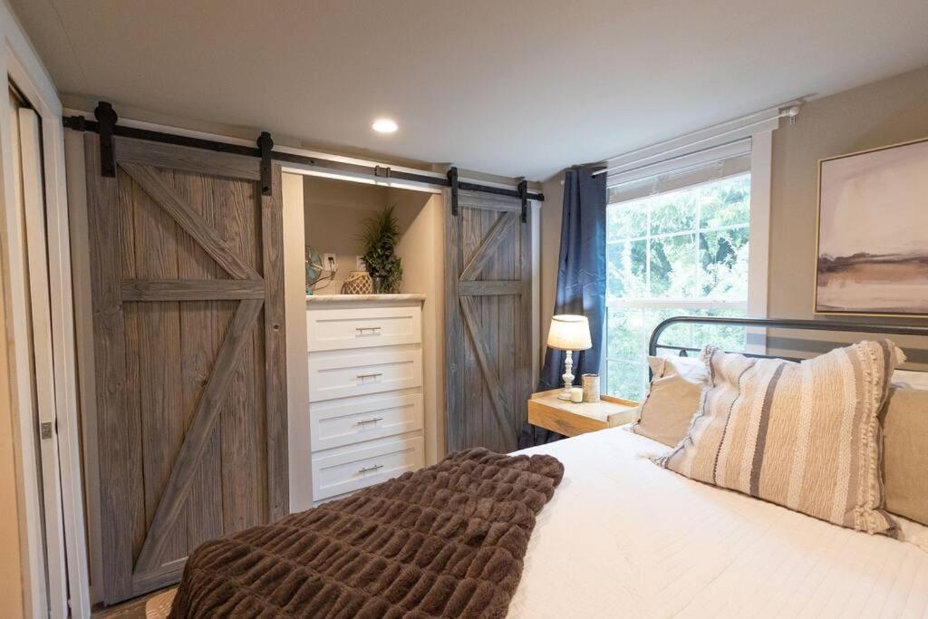 Pet Friendly Tiny House Rental With New Access To Guadalupe River Nbtx นิวบราวน์เฟลส์ ภายนอก รูปภาพ
